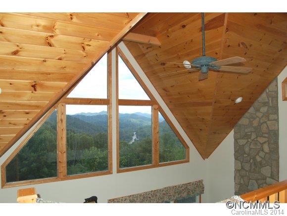 204 Kings Ridge Maggie Valley, NC 28751 - Photo 9 of 15 Gallery Image 9