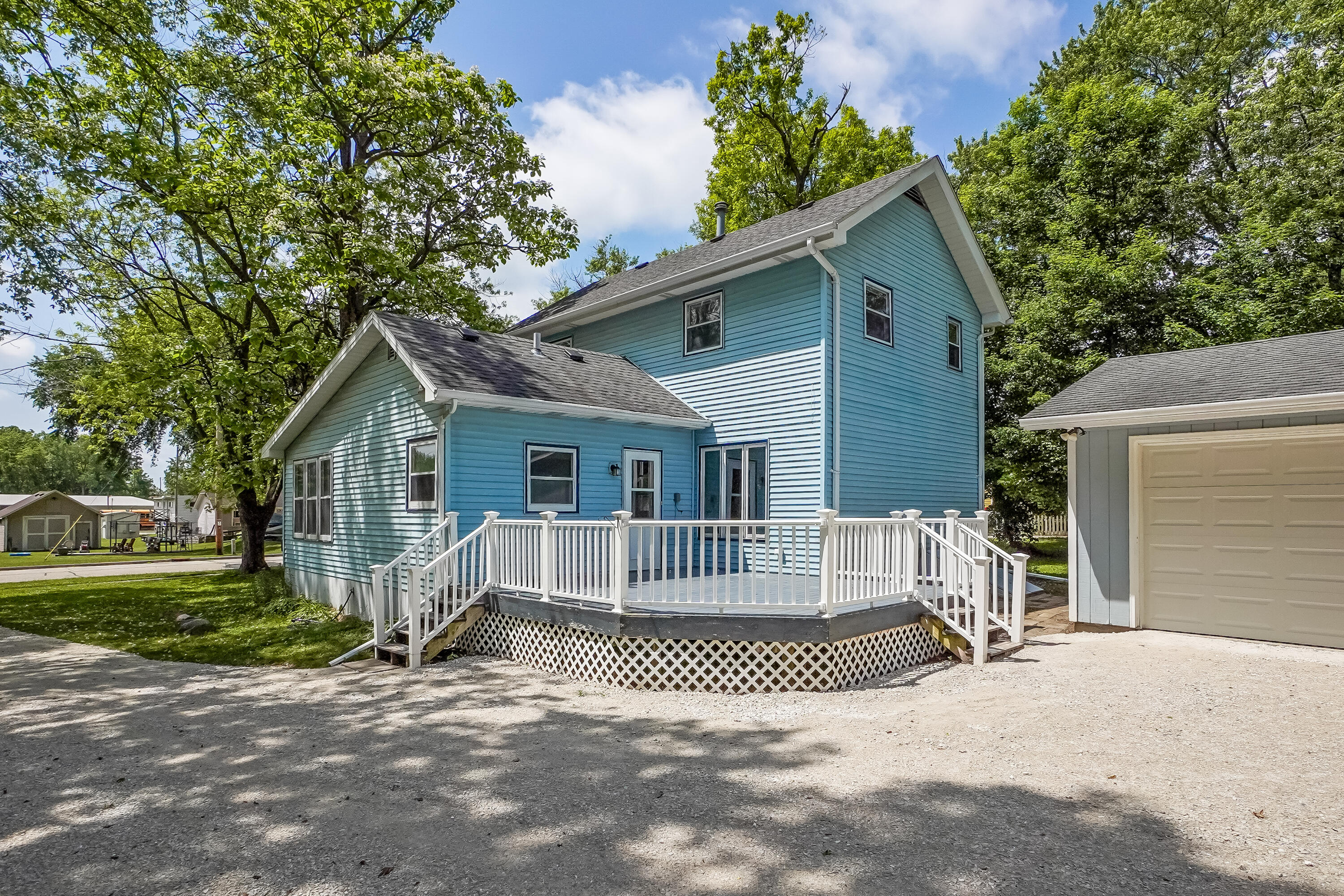224 Plank Road Mukwonago, WI 53149 - Photo 19 of 30 Back View