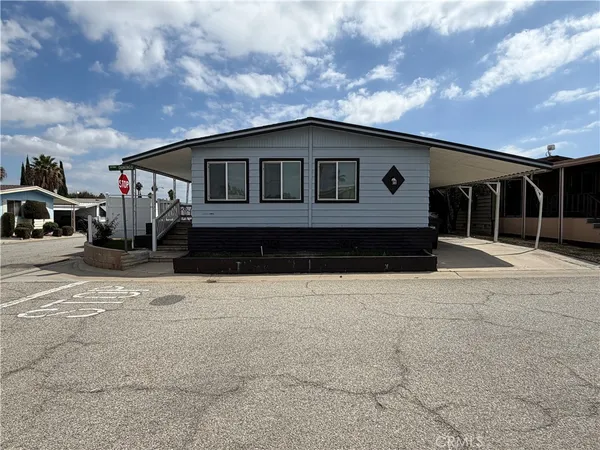$325,000 | 2601 East Victoria Street, Unit 166, Compton, CA 90220