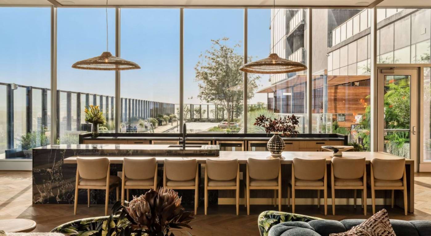 600 Guadalupe Street, Unit 5807 Austin, TX 78701 - Photo 22 of 28 a dining hall with furniture and large windows