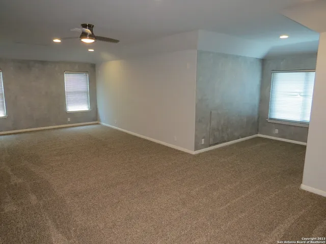 $2,200 | 720 Laserra, Cibolo, TX 78108