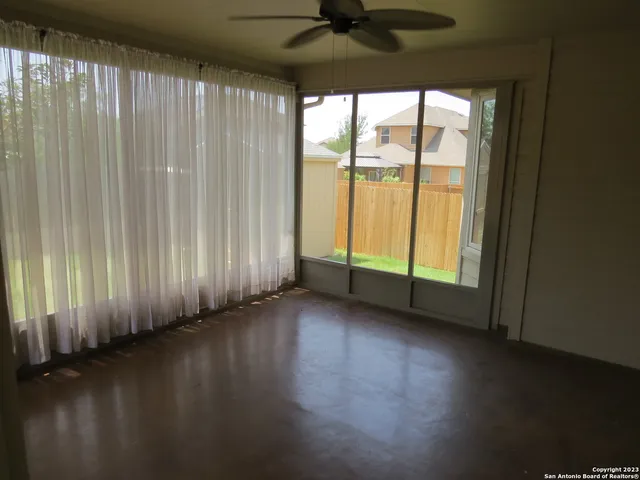 $2,200 | 720 Laserra, Cibolo, TX 78108