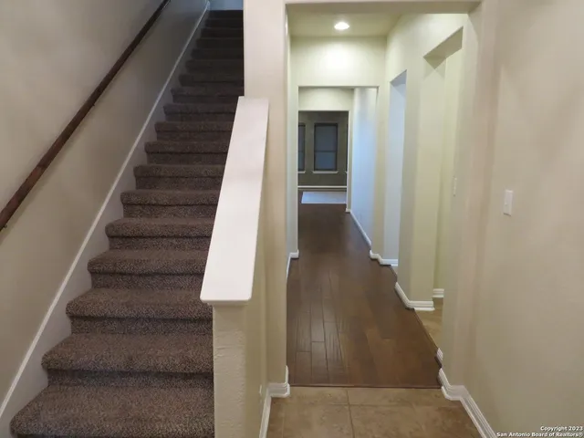 $2,200 | 720 Laserra, Cibolo, TX 78108