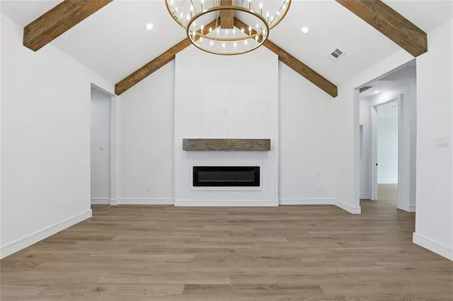 $395,000 | 6112 Yeary Street, Lake Worth, TX 76135