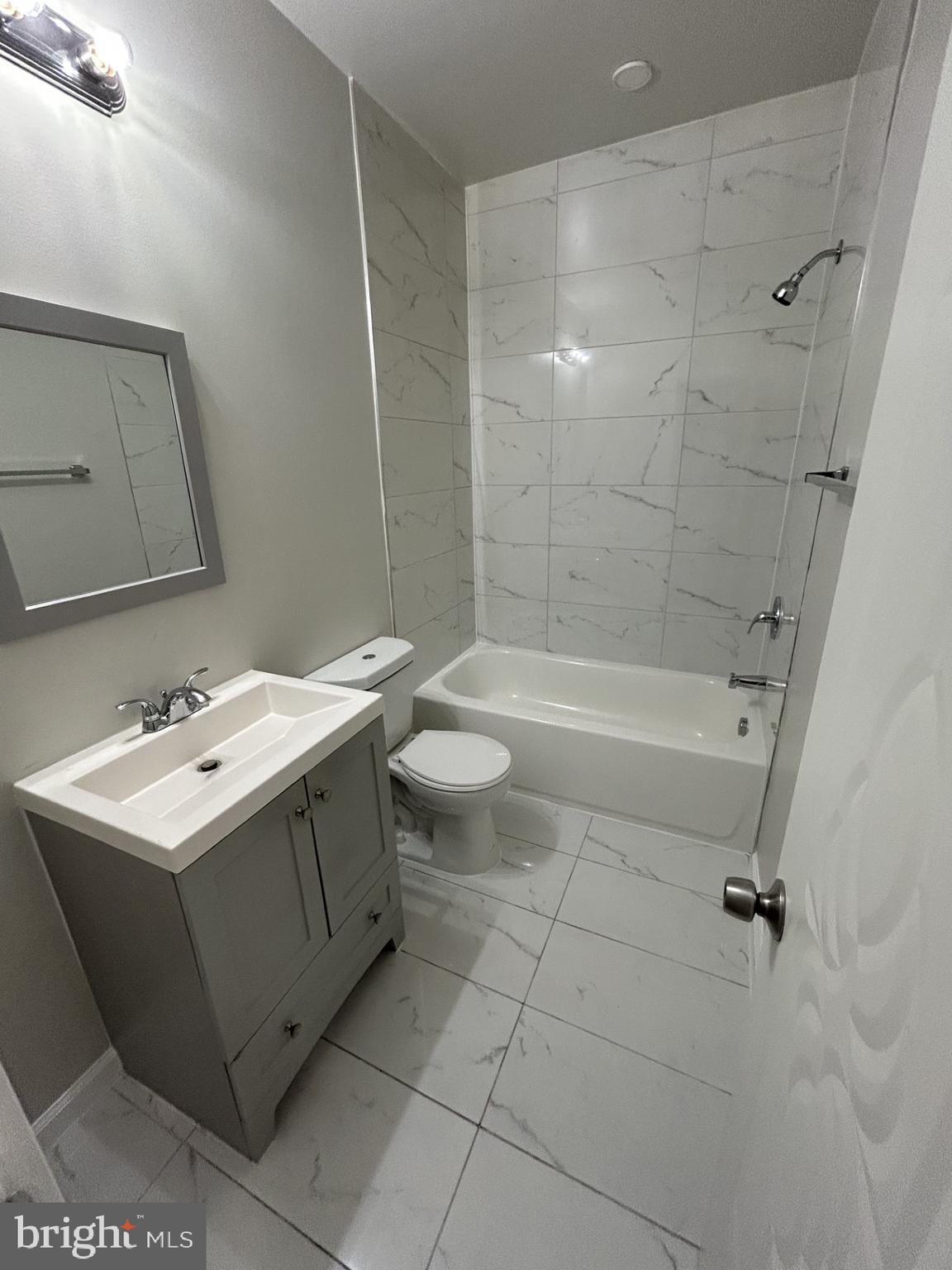 114 O Street Southwest Washington, DC 20024 - Photo 16 of 16