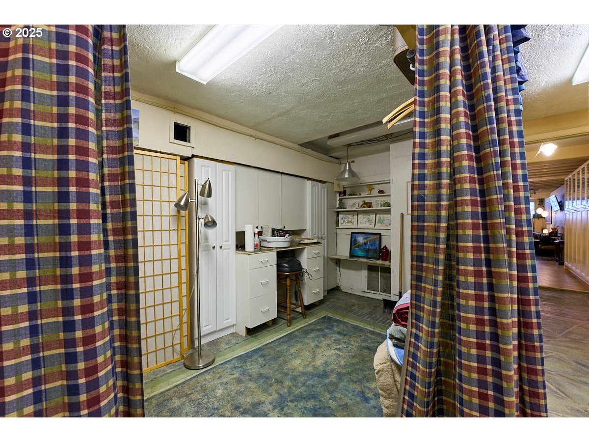 105 East Main Street Enterprise, OR 97828 - Photo 21 of 28
