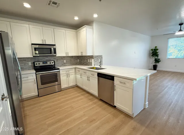 $2,095 | 7726 East Baseline Road, Unit 219, Mesa, AZ 85209