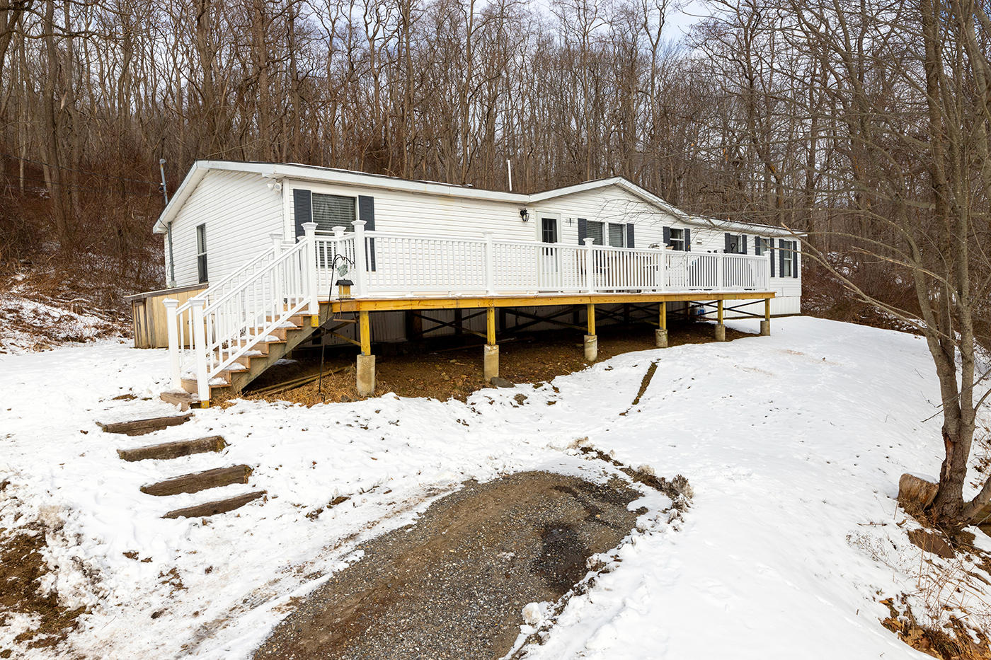181 West Meadow Road Rockland, ME 04841 - Photo 1 of 24 IMG_2250