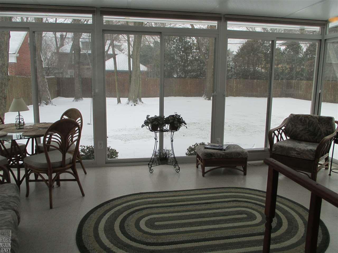 1343 Berkshire Road Grosse Pointe Park, MI 48230 - Photo 9 of 20