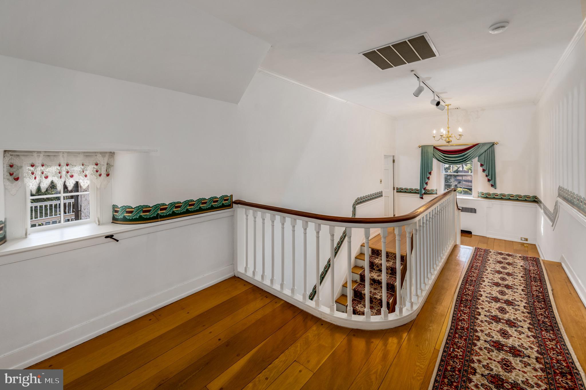 1619 Lorraine Road Reading, PA 19604 - Photo 16 of 95 Gallery Image 16