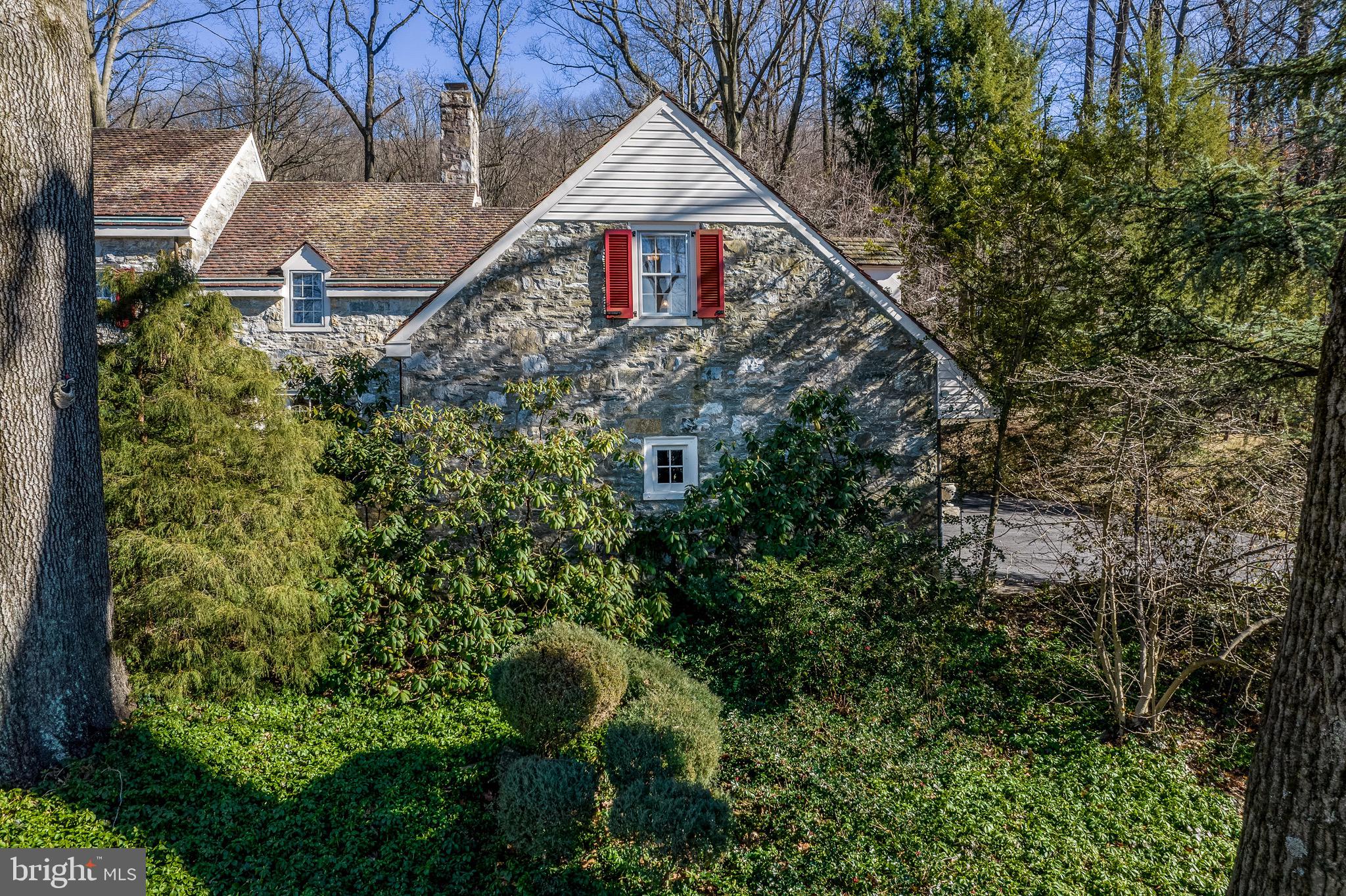 1619 Lorraine Road Reading, PA 19604 - Photo 3 of 95 Gallery Image 3