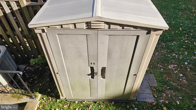 $2,450 | 1196 Swanhill Court, Chestnut Hill Cove, MD 21226