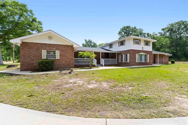 $324,500 | 6001 W Highway, Century, FL 32535