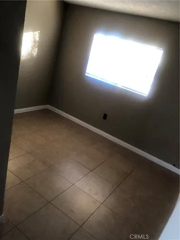 $1,295 | 6670 Pine Avenue, Twentynine Palms, CA 92277