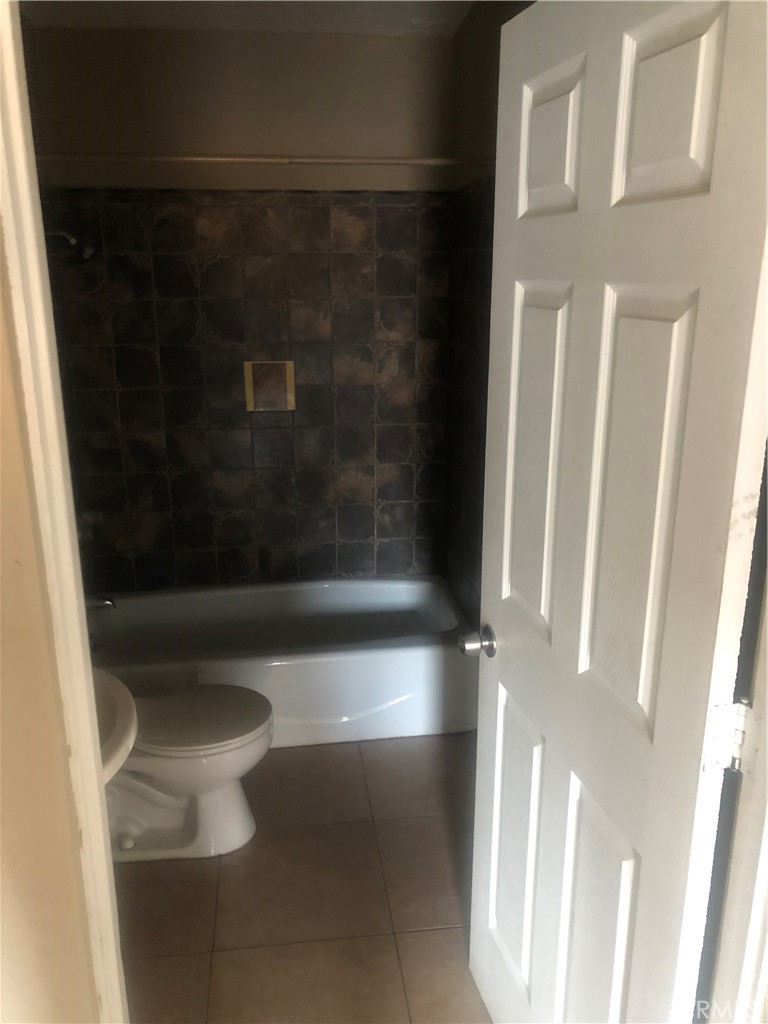 6670 Pine Avenue Twentynine Palms, CA 92277 - Photo 12 of 24