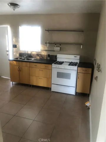 $1,295 | 6670 Pine Avenue, Twentynine Palms, CA 92277