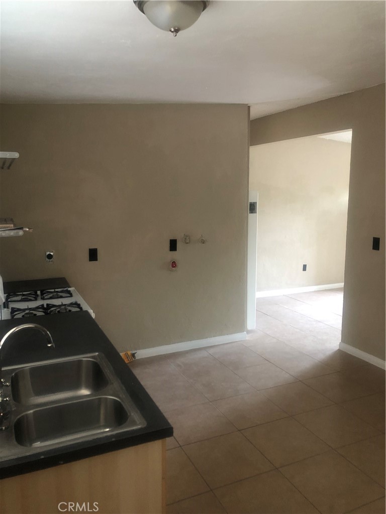 6670 Pine Avenue Twentynine Palms, CA 92277 - Photo 18 of 24