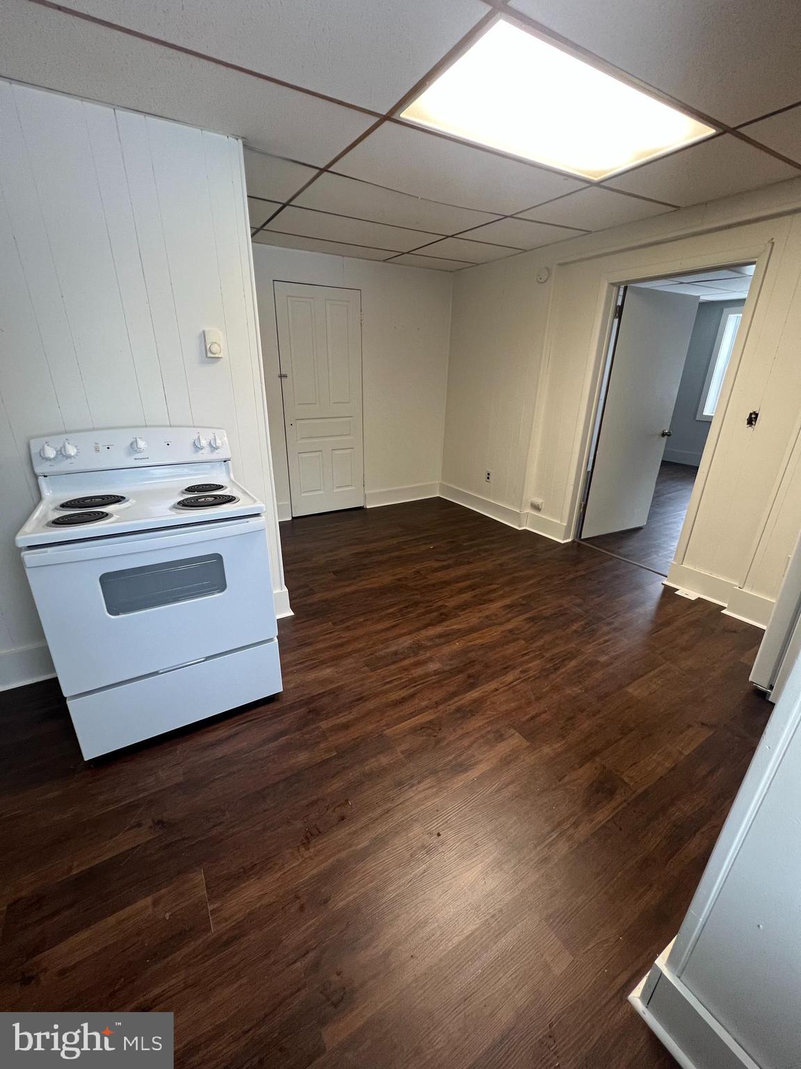 544 North 8th Street, Unit 2 Lebanon, PA 17046 - Photo 3 of 7 a kitchen with a stove and a refrigerator