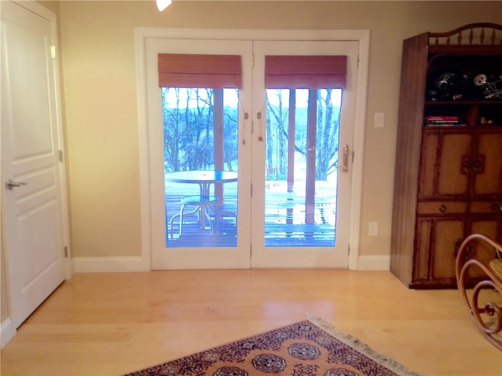 359 Churchill Road Pittsburgh, PA 15235 - Photo 11 of 24 Gallery Image 11