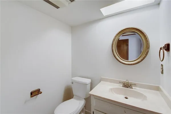 $3,800 | 4732 Palisade Drive, Austin, TX 78731