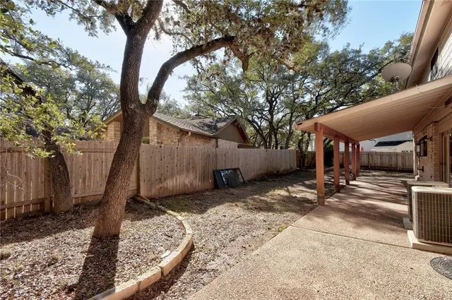 $3,800 | 4732 Palisade Drive, Austin, TX 78731