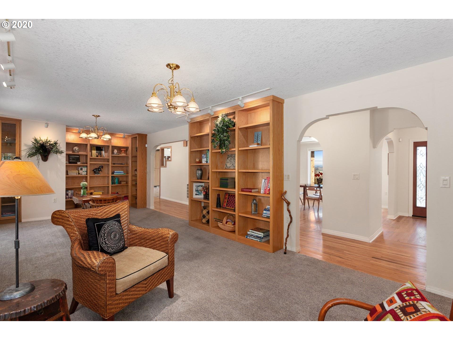 3749 Northwest Thatcher Road Forest Grove, OR 97116 - Photo 10 of 27 Gallery Image 10
