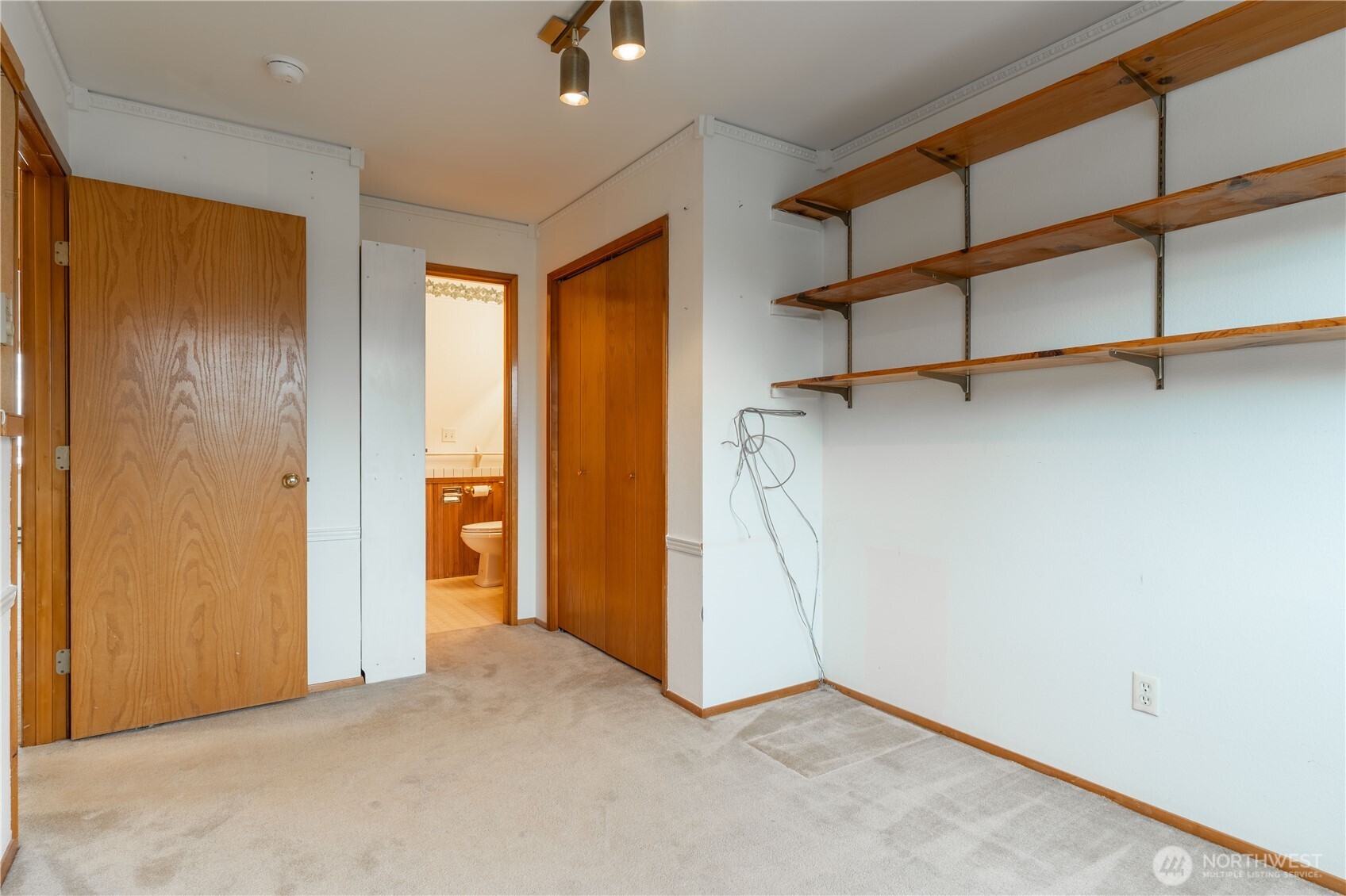 1055 Peace Portal Drive, Unit 7 Blaine, WA 98230 - Photo 21 of 35