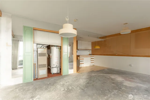 $350,000 | 1055 Peace Portal Drive, Unit 7, Blaine, WA 98230