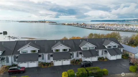 $350,000 | 1055 Peace Portal Drive, Unit 7, Blaine, WA 98230