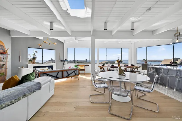 $2,050,000 | 21002 Heron Drive, Bodega Bay, CA 94923