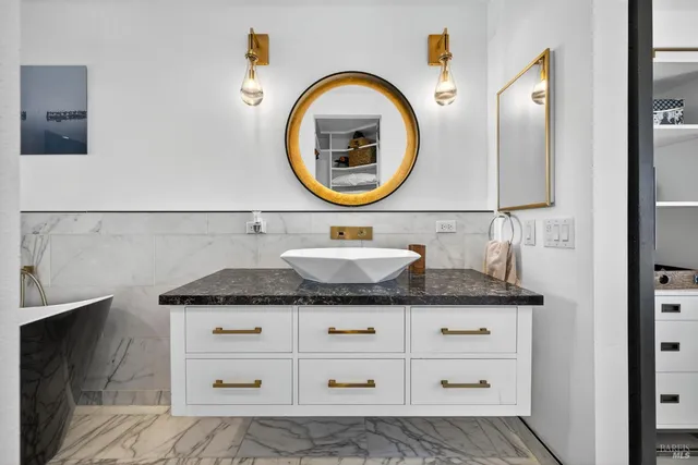 $2,050,000 | 21002 Heron Drive, Bodega Bay, CA 94923