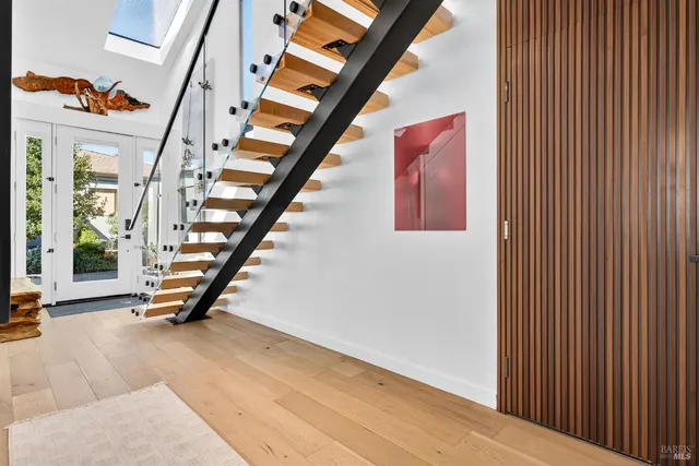 $2,050,000 | 21002 Heron Drive, Bodega Bay, CA 94923