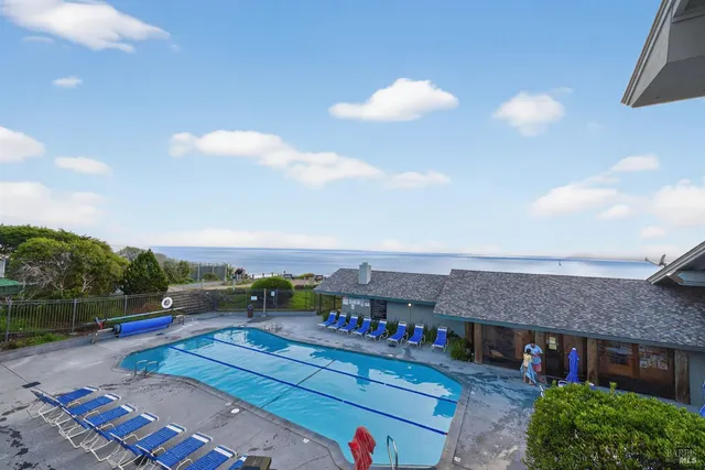 $2,050,000 | 21002 Heron Drive, Bodega Bay, CA 94923