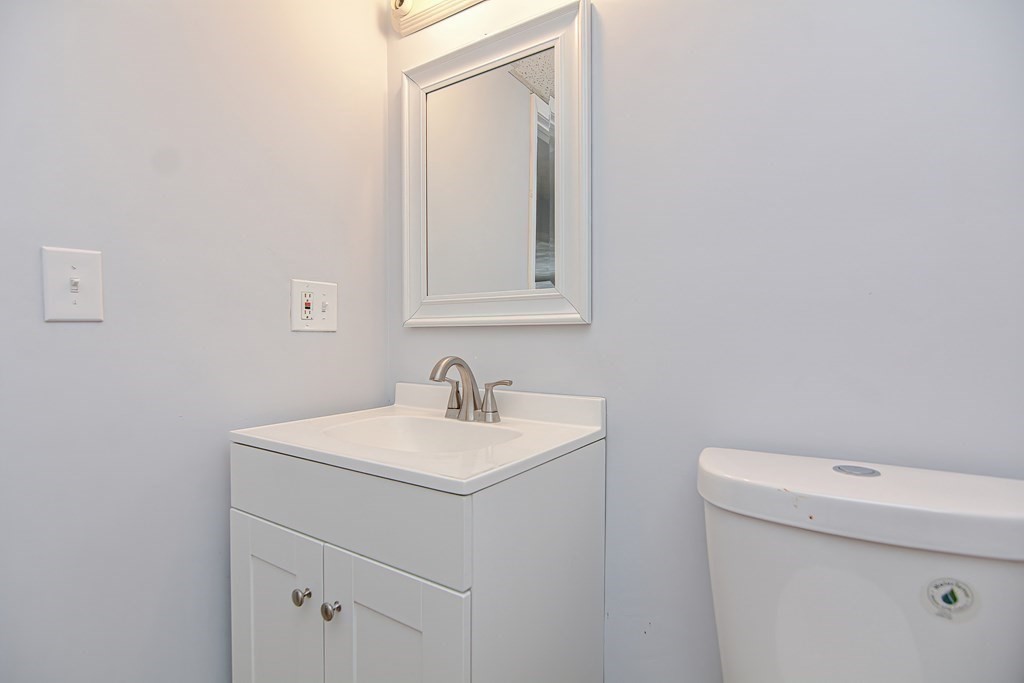 155 Lewiston Street Fall River, MA 02721 - Photo 12 of 41 Gallery Image 12