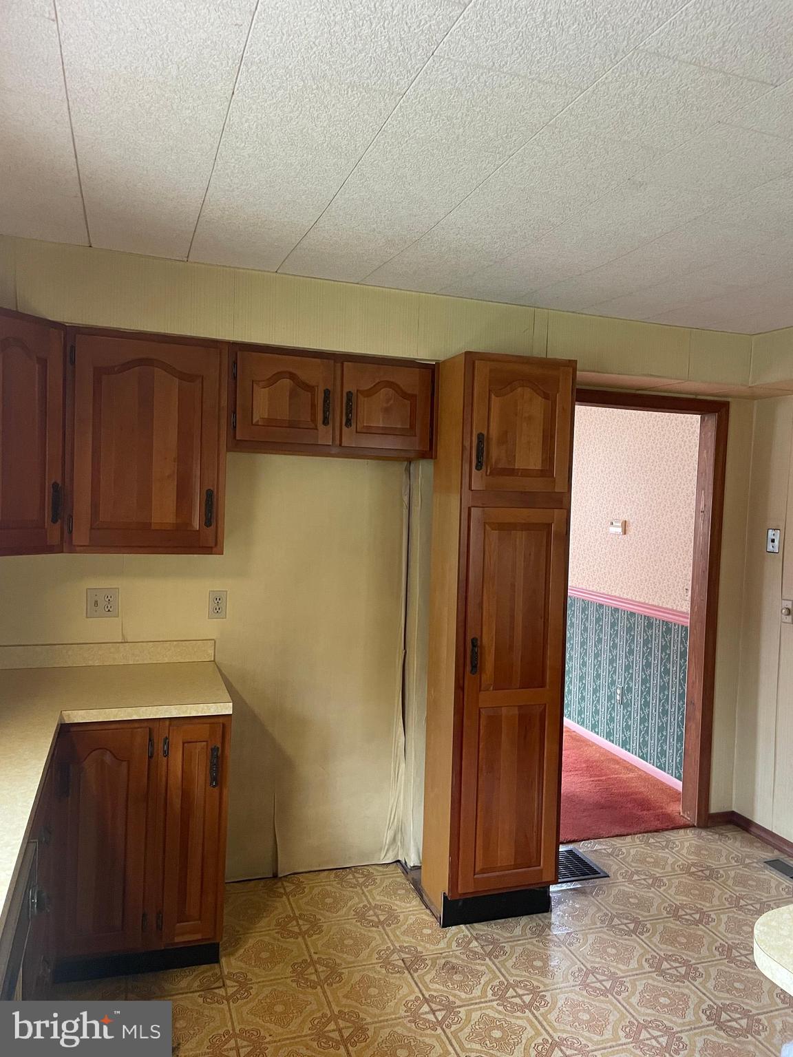 15607 Old Coney Cemetery Road Southwest Lonaconing, MD 21539 - Photo 12 of 34 a view of front door