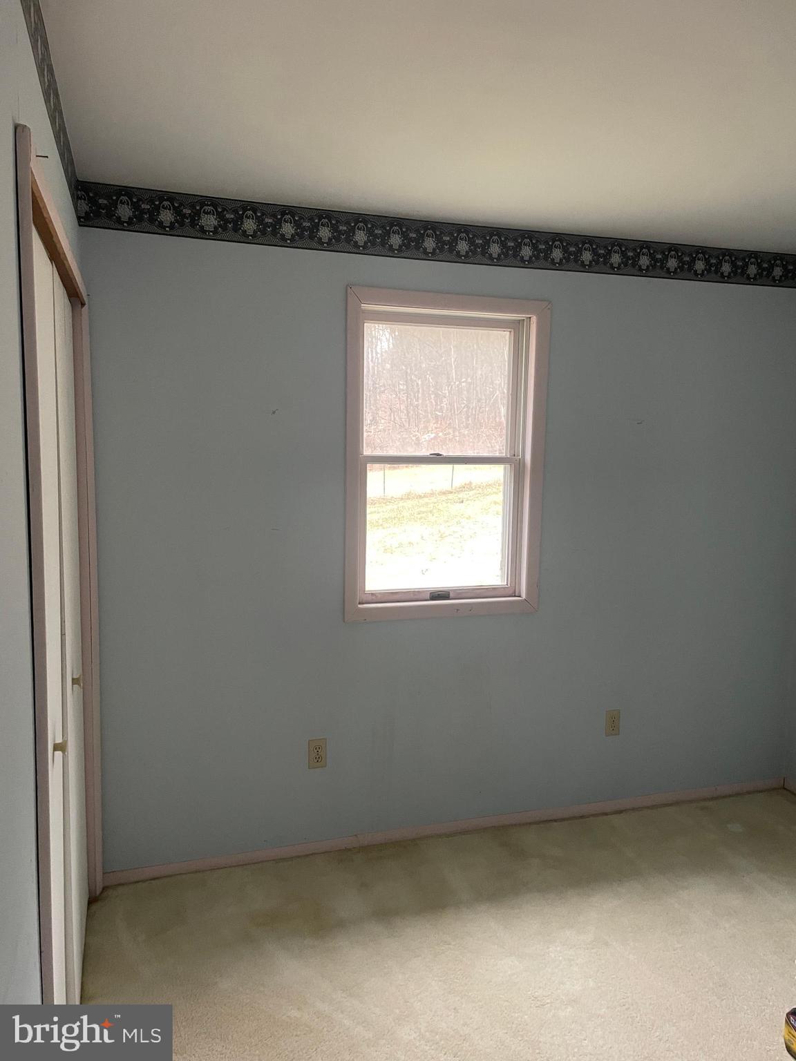 15607 Old Coney Cemetery Road Southwest Lonaconing, MD 21539 - Photo 20 of 34 a view of a room with window