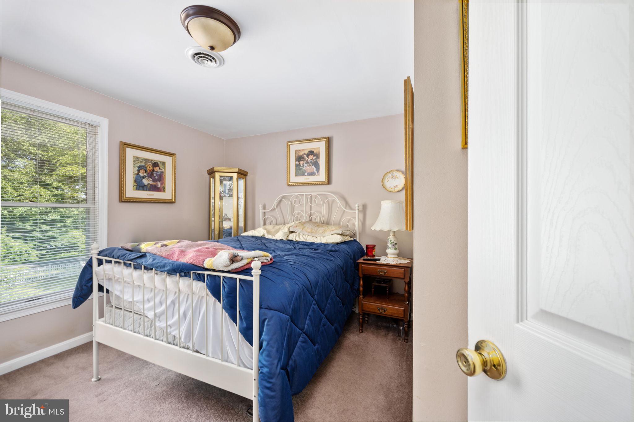 18332 Cato Court Triangle, VA 22172 - Photo 18 of 29