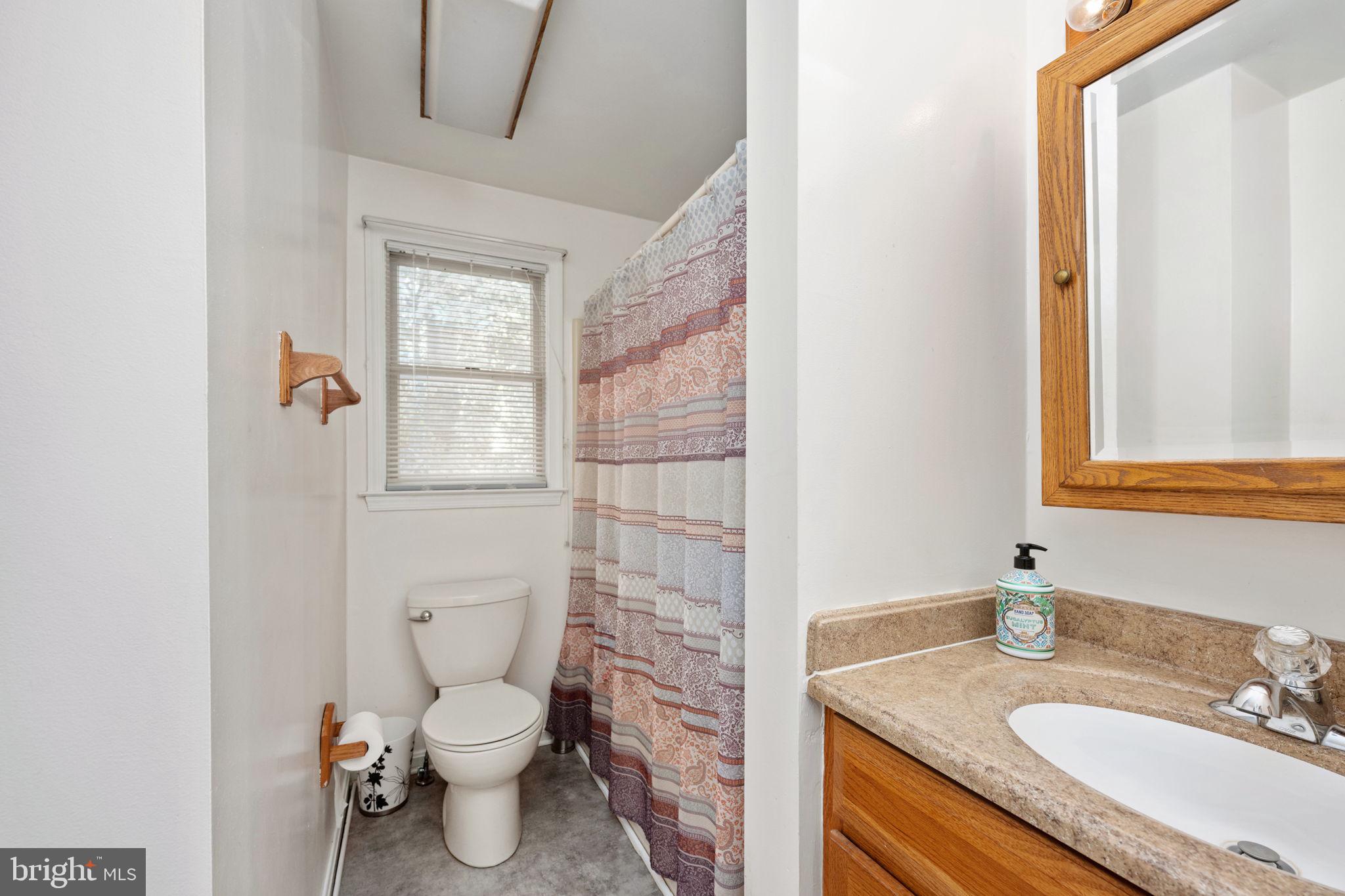 18332 Cato Court Triangle, VA 22172 - Photo 23 of 29