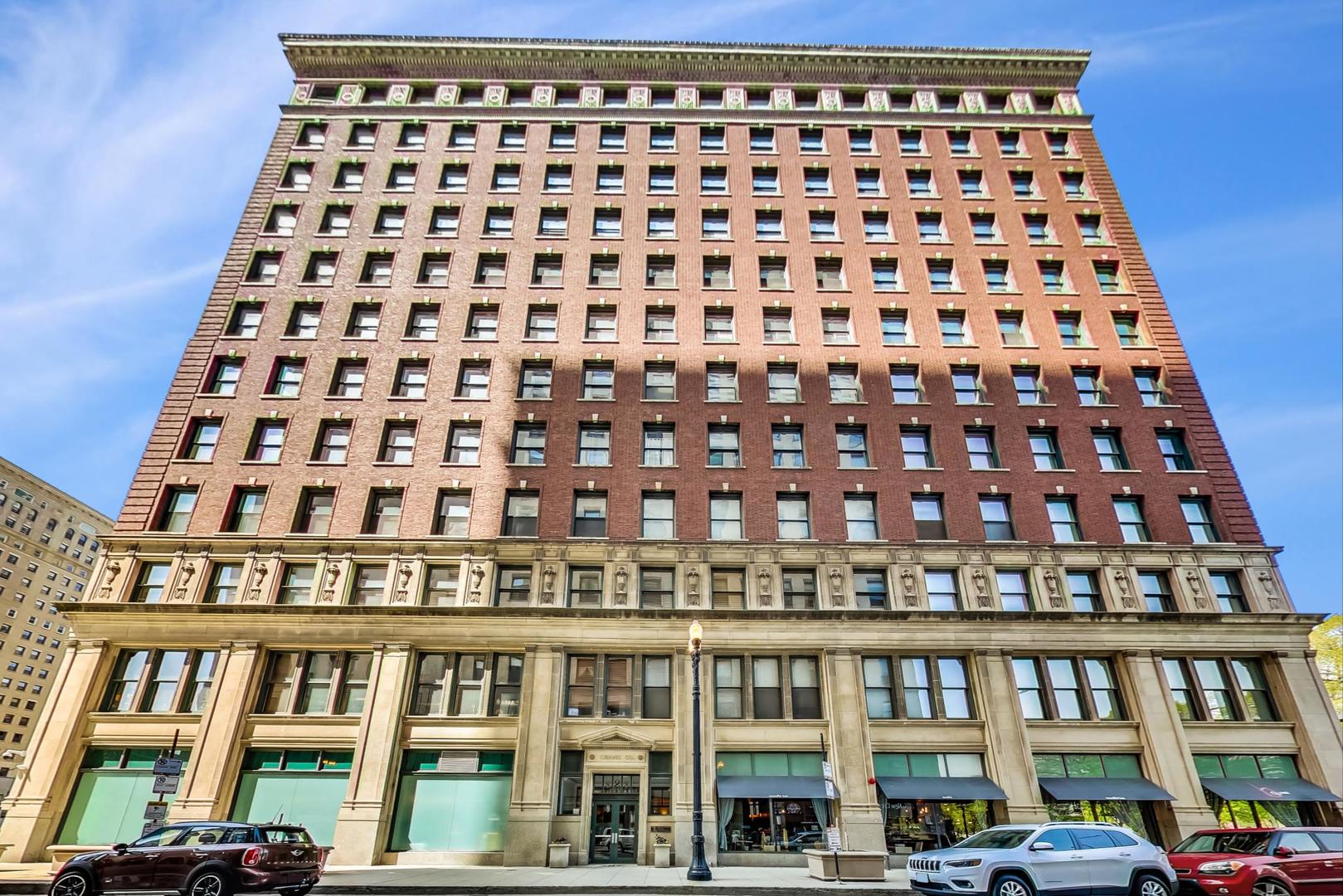 888 South Michigan Ave Unit 601  