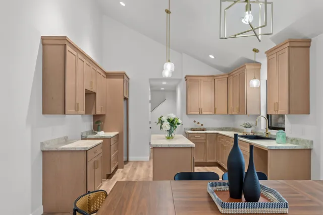 $489,900 | 2849 Ruschfield Drive, Oshkosh, WI 54904