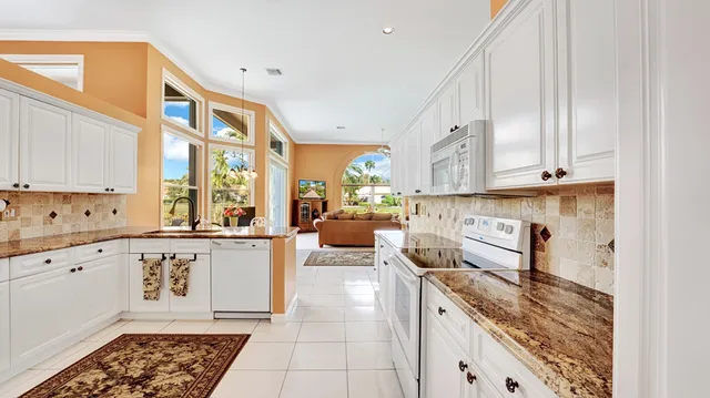 $8,500 | 71 Cayman Place, Palm Beach Gardens, FL 33418