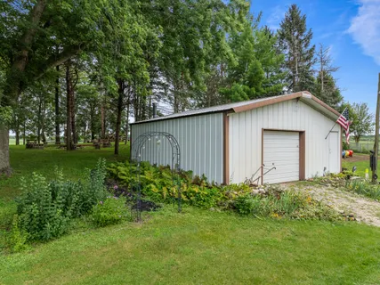 $545,000 | 2211 Sheridan Springs Road, Lyons, WI 53147