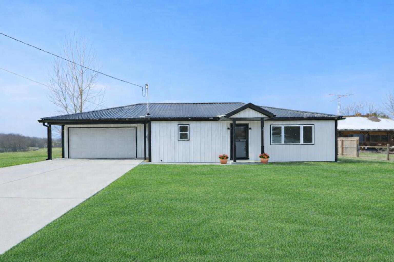 3493 Ganges-Five Points Road Mansfield, OH 44903 - Photo 1 of 38 1000196339