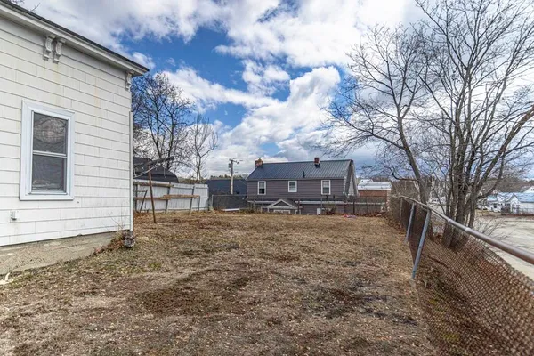 $119,500 | 333 Penobscot Avenue, Millinocket, ME 04462