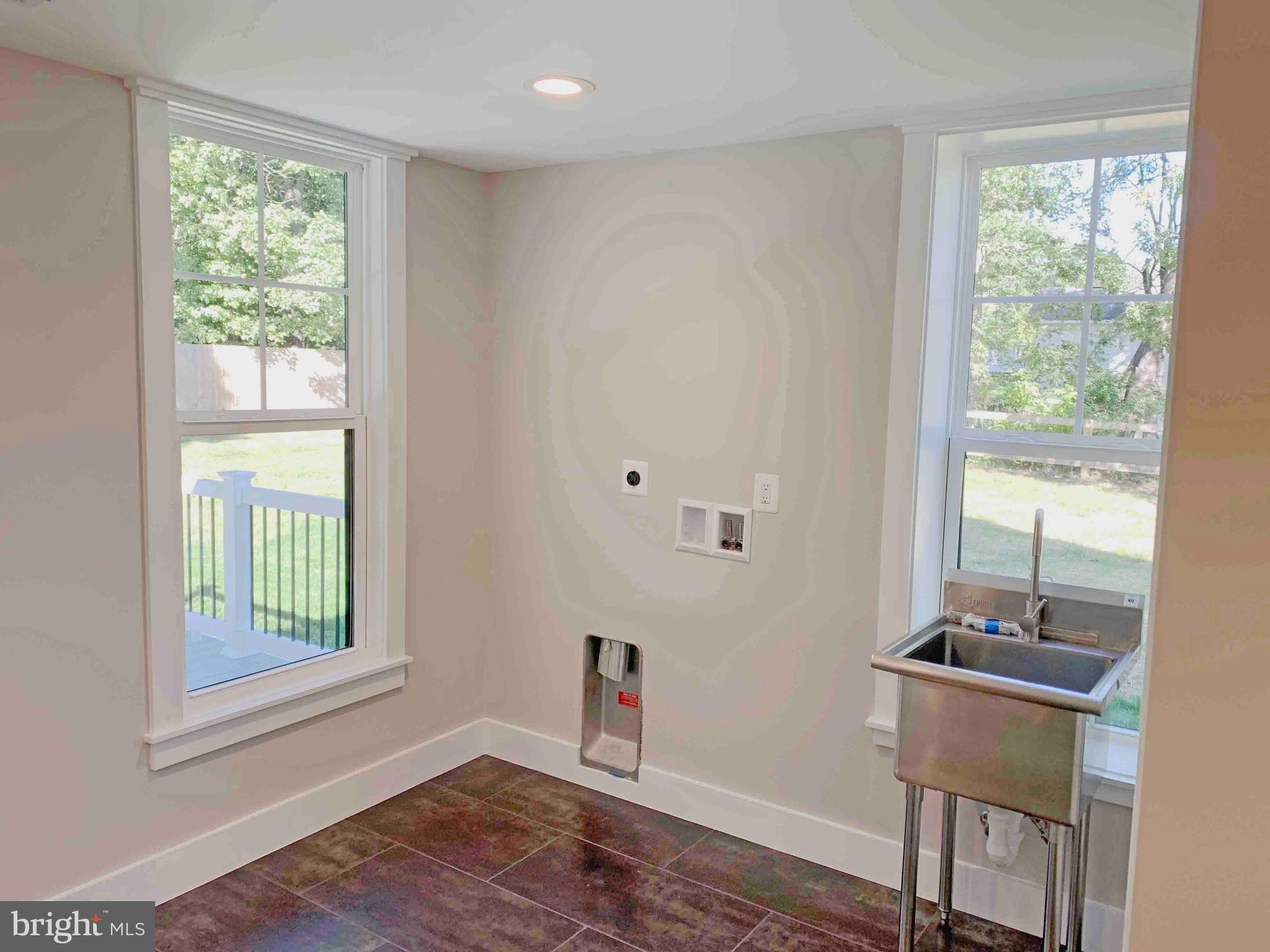 12444 Popes Head Road Clifton, VA 20124 - Photo 26 of 54 Laundry Room