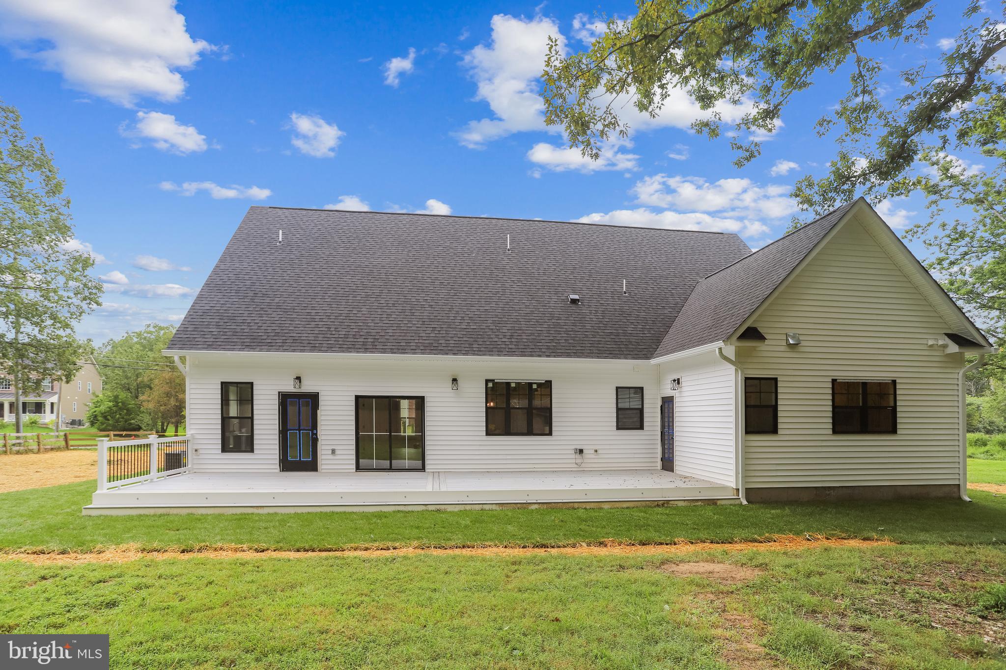 12444 Popes Head Road Clifton, VA 20124 - Photo 44 of 54 Exterior, Back Lights are on back steps