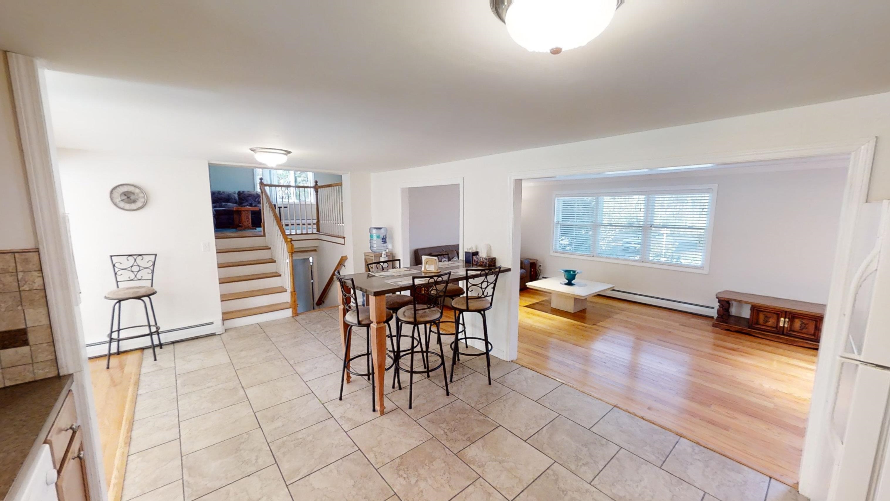 21 Griffin Road Londonderry, NH 03053 - Photo 12 of 29