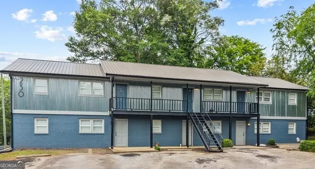 $1,300 | 230 China Street, Athens, GA 30605