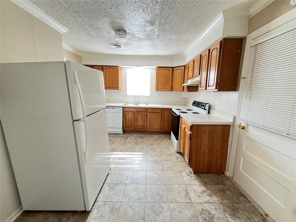 800 Audra Lane Denton, TX 76209 - Photo 23 of 32