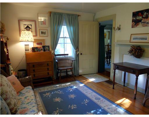 711 Ocean Point Road East Boothbay, ME 04544 - Photo 8 of 21 Den/Family/Great Room.